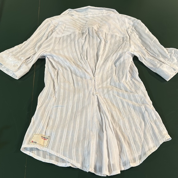Olsenboye Button Up White Top Size Medium - Picture 6 of 8